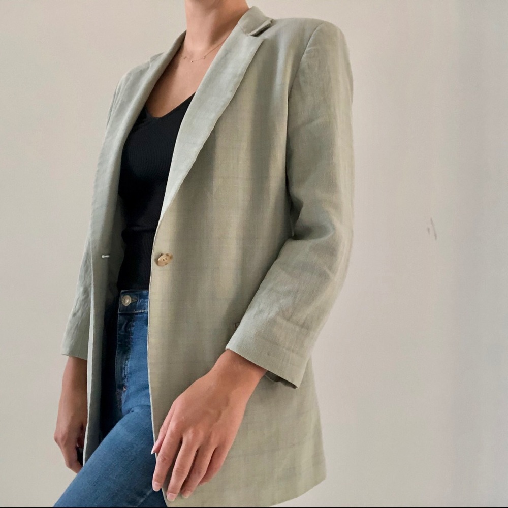 DKNY Women’s Single Button Blazer